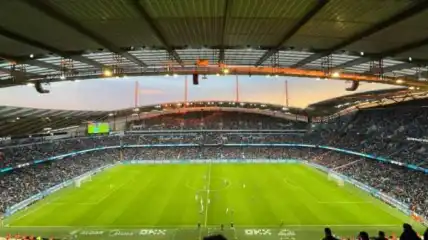 Etihad Stadium Colin Bell Stand – Blokk 326 utsikt