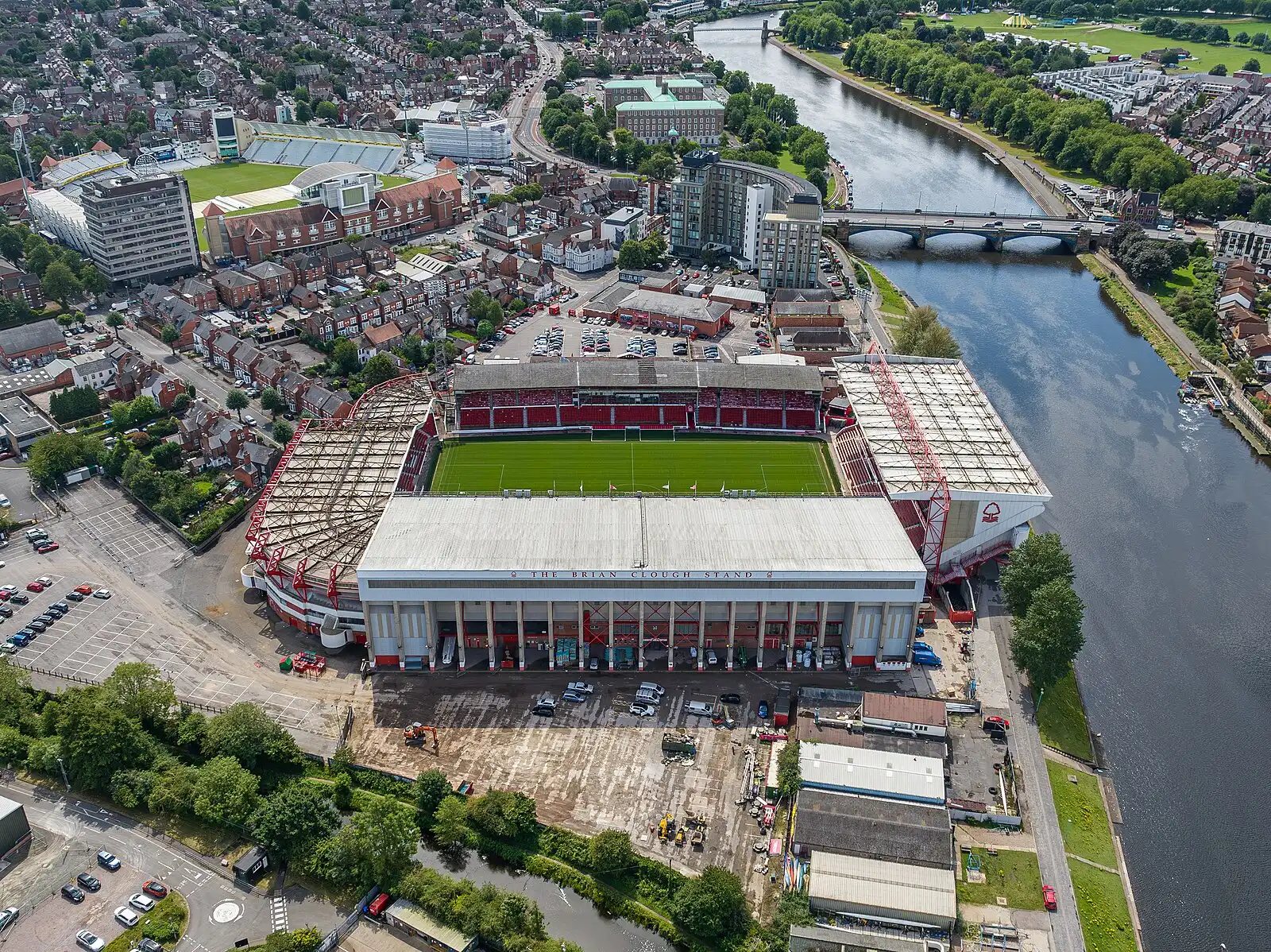 Hvor lang er ventelisten for et Nottingham Forest sæsonkort? background image